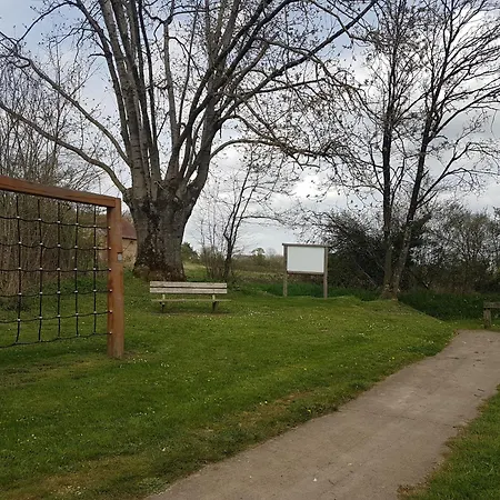 Mise En Scene بيت للعطل Jublains